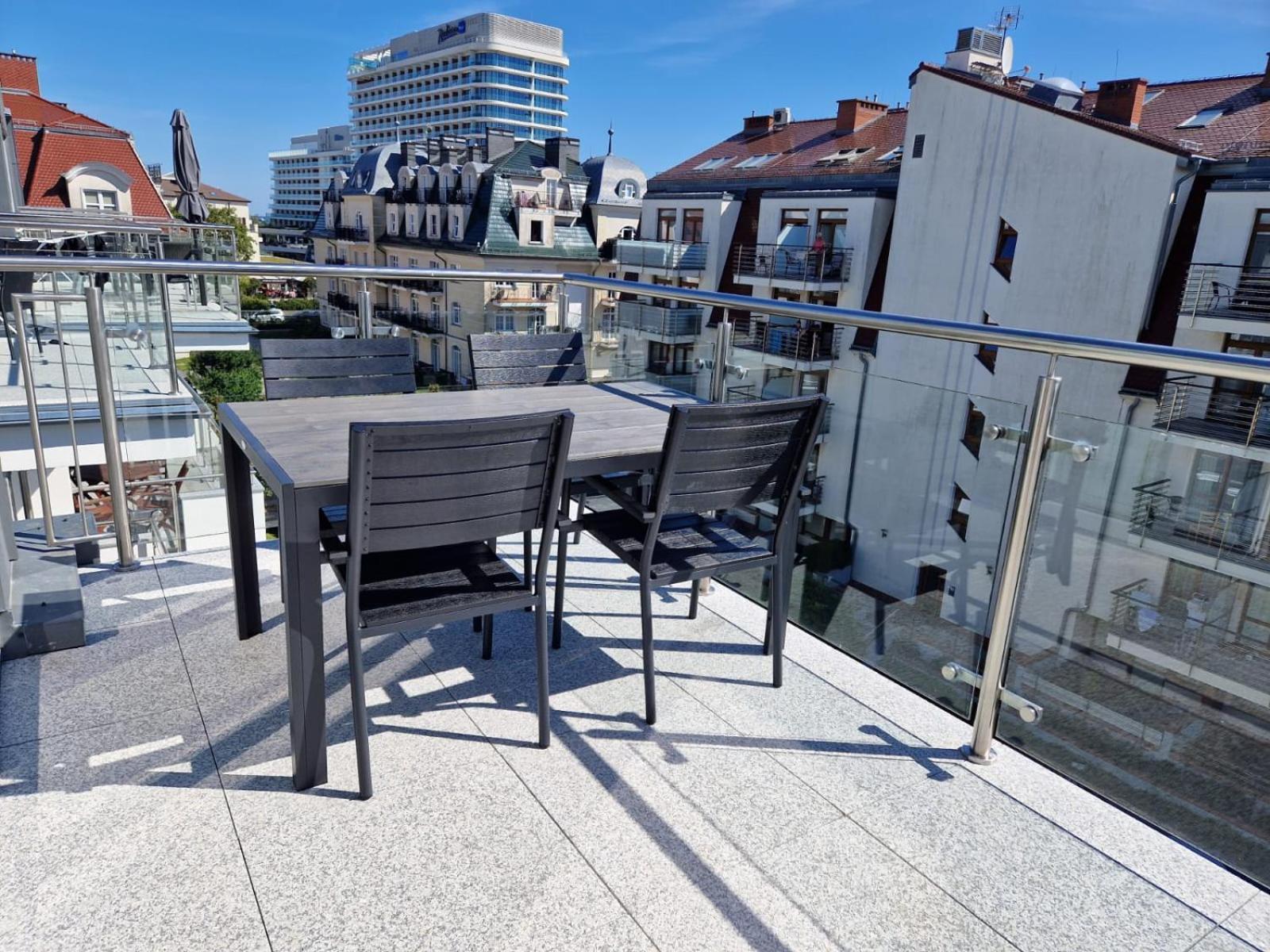 Apartamenty Na Wyspie - Stella Baltic - Parking Świnoujście  Eksteriør billede
