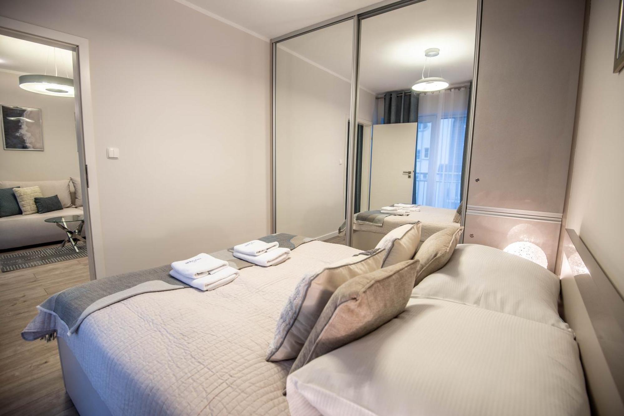 Apartamenty Na Wyspie - Stella Baltic - Parking Świnoujście  Eksteriør billede